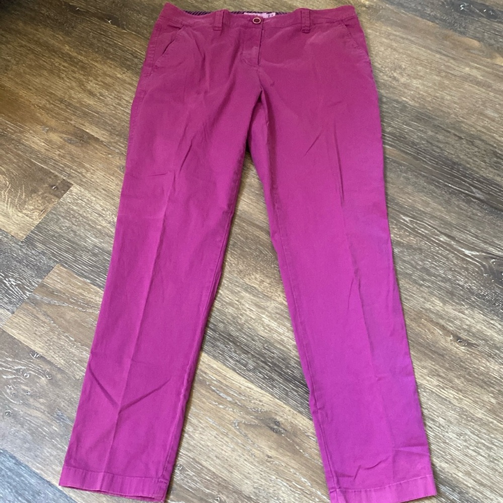 Vineyard vine pant fushia size 8